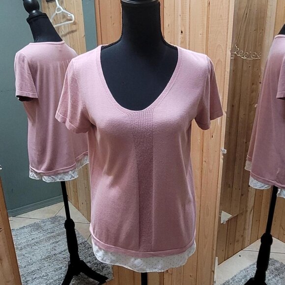 Talbots Tops - Pretty Pink Talbots Short Sleeve V-Neck Top with Lace Trim - Size S